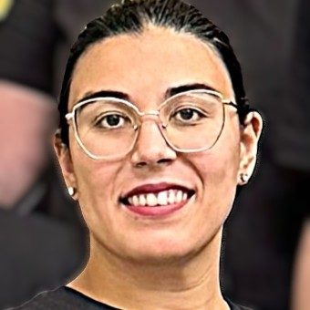 Portrait Emine Okcu